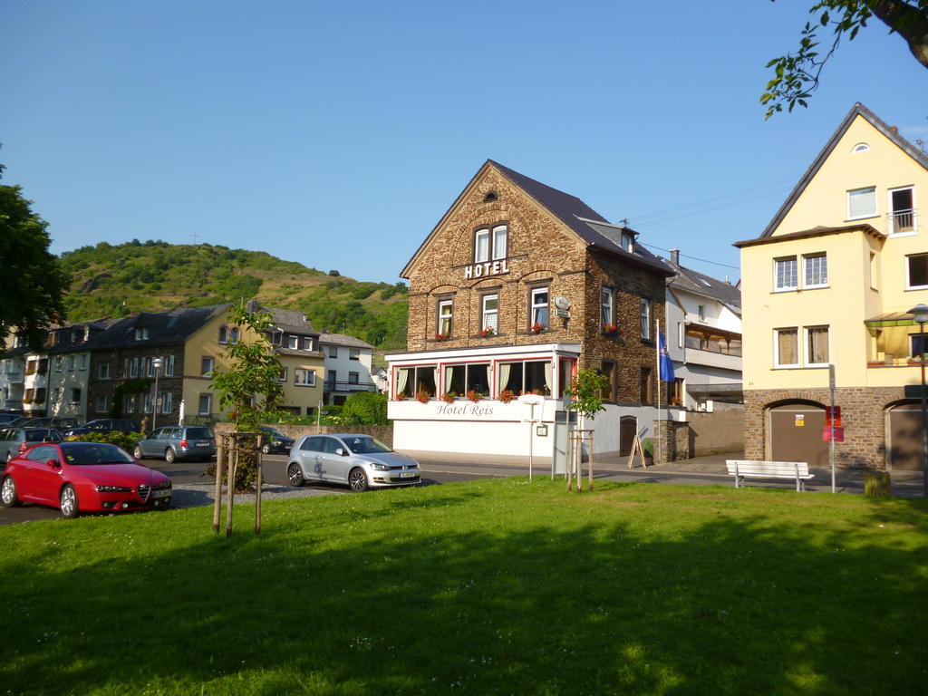 Hotel Garni Reis ทรัยส์-คาร์เดิน ห้อง รูปภาพ